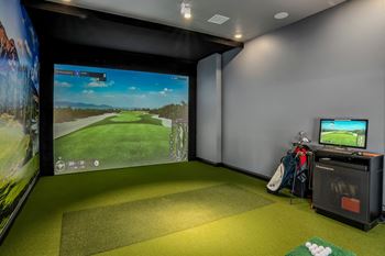 Golf simulator